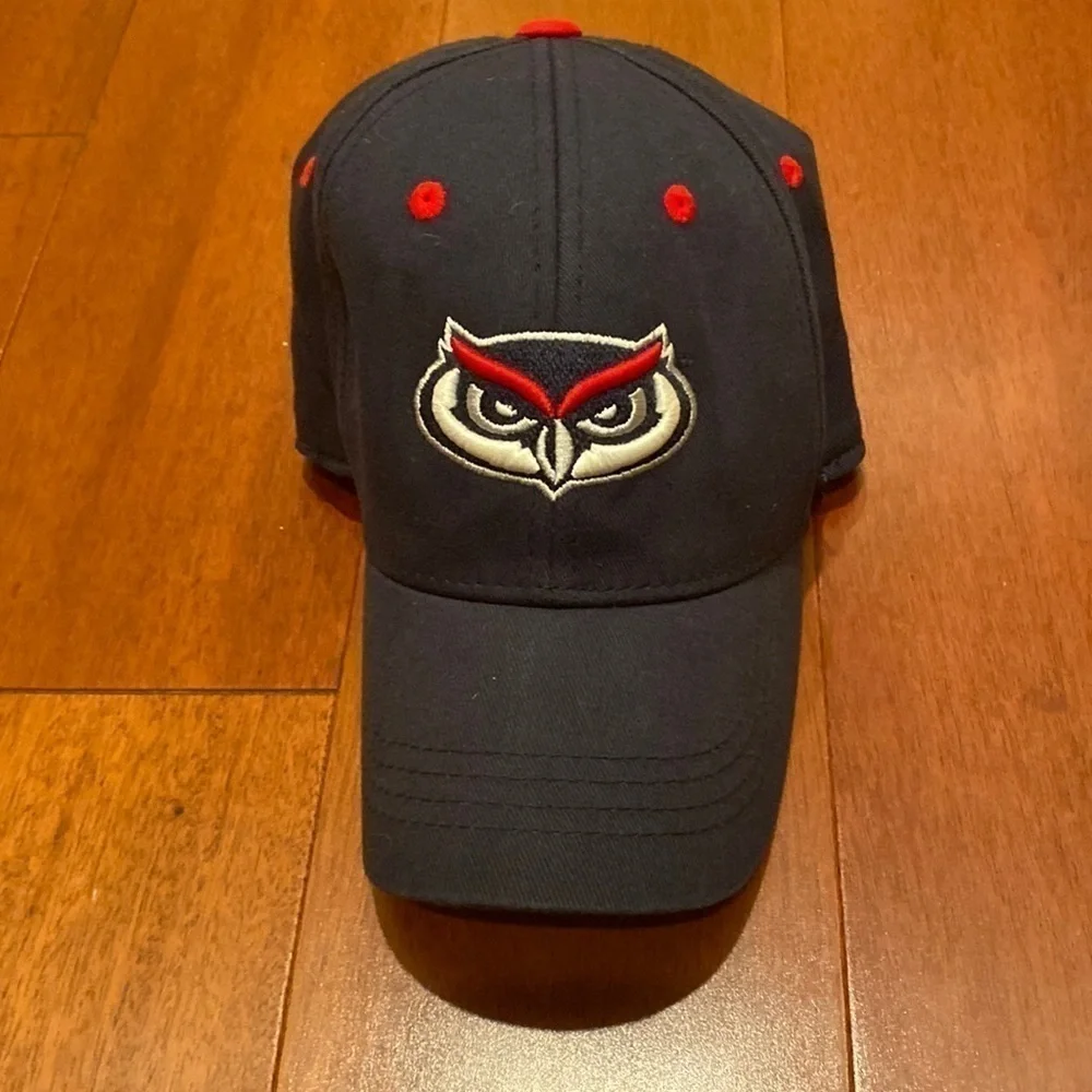 Youth Navy blue and red FAU Owls hat